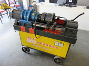 大型全自動直螺紋滾絲機